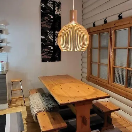 Nyaraló Viihtyisae Ja Tilava Moekki, Pytkykaksonen B Syöte